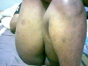 Bongacams Watch Live Sex Cams of Hornyvibes