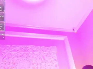 Bongacams Live Sex Cam of Marian-Reynolds