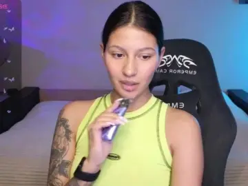 Bongacams Live Sex Cam of NikolGoldy