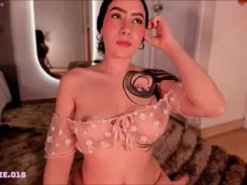 Bongacams Free Live Porn of Lexie-red