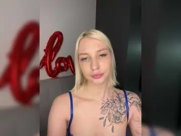 Bongacams Free Porn Cam of KettyPretty25