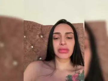 Bongacams Watch Live Sex Cams of AprilRosse