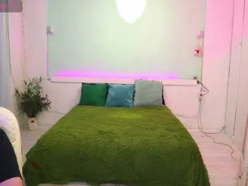 Bongacams Watch Live Sex Cams of AlisaAleks