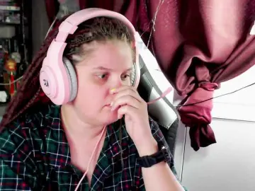 Bongacams Free Live Porn of alicepussy