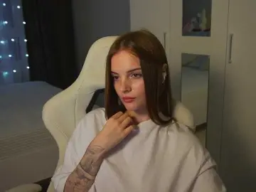 Bongacams Nude Webcam of 1-Babyfox