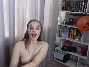 Bongacams Watch Live Sex Cams of LillyFan-X