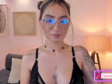 Bongacams Sex Cam of MaddisonCollins