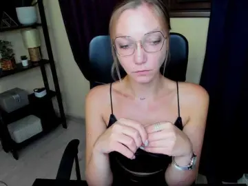Bongacams Nude Webcam of EmillyExtasy