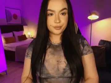 Bongacams Watch Live Sex Cams of tinafox