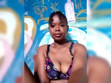 Bongacams Free Porn Cam of Sayrahsexy