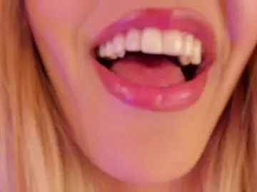 Bongacams Adult Webcams of MelissaMoore