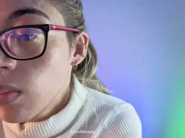 Bongacams Adult Webcams of Charlotte-glasses