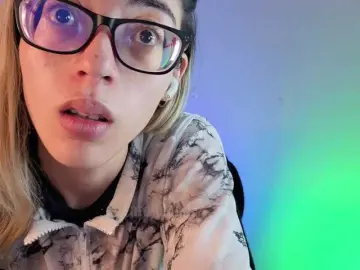Bongacams Best live sex cam show of Charlotte-glasses