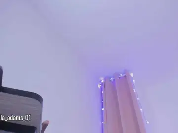 Bongacams Nude Webcam of bella-adams