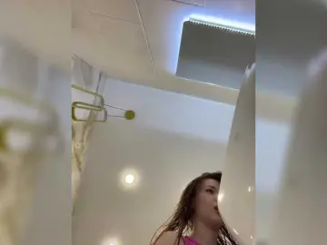 Bongacams Private Sex Chat of OlivkaVif