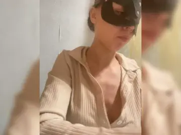 Bongacams Free Live Porn of Sweetbitch2005