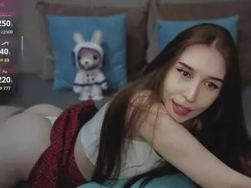 Bongacams Live Sex Cam of RocketGIRL