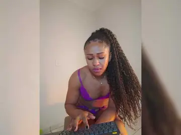 Bongacams Nude Webcam of Anjinhamah