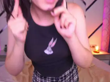 Bongacams Free Live Porn of SpicyyDoll