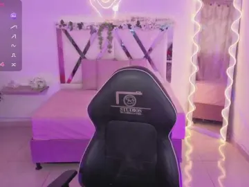 Bongacams Adult Video Chat of ZURY-TAY