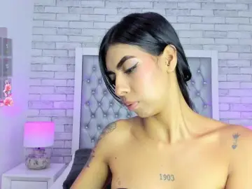 Bongacams Free Live Porn of MaiaWatson