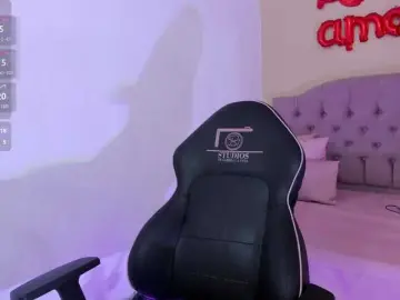 Bongacams Adult Webcam of sharlot-tay