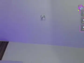 Bongacams Live Sex Cam of EimyAnistonCute