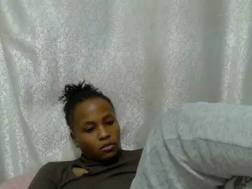 Bongacams Free Porn Cam of Caroldoly