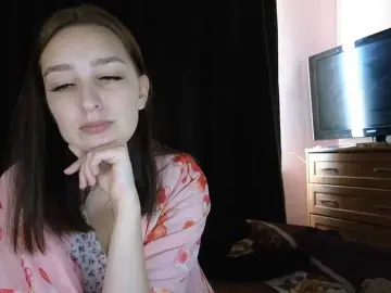 Bongacams Adult Webcam of Sweet-Little-Lie