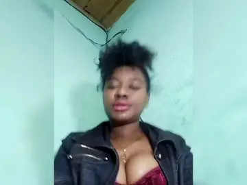 Bongacams Free Porn Cam of Crystalrosea