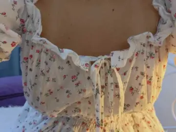 Bongacams Live Sex Cam of IlonaHolmes