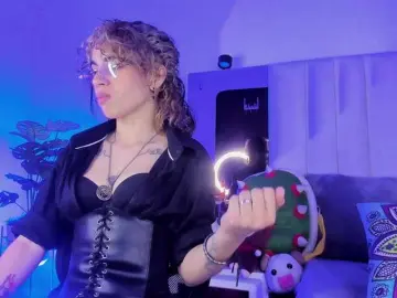 Bongacams Sex Cam of OnlySahory11