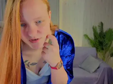 Bongacams Free Porn Cam of CandyLir