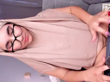 Bongacams Private Sex Chat of aayha-khalaf