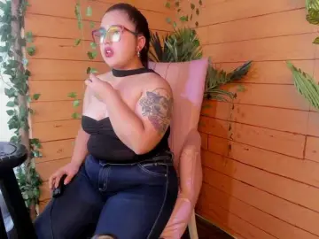 Bongacams Best Webcam of Mikaela-Joness