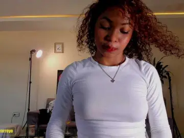 Bongacams Free Live Porn of estefy-arroyo