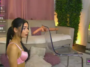 Bongacams Free Live Porn of DarcieHaven