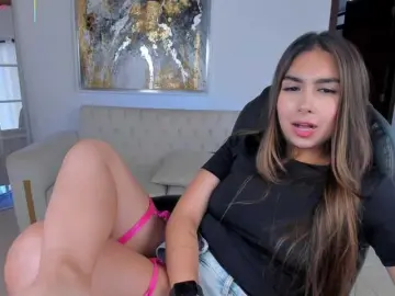 Bongacams Live Sex Cam of VeronicaBlue