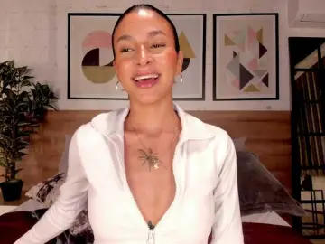 Bongacams Best live sex cam show of LunaRuso