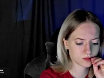 Bongacams Free Porn Cam of HeyAlise