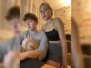 Bongacams Live Sex of LinaTwins