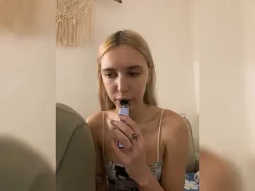 Bongacams Best live sex cam show of LinaTwins