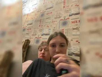 Bongacams Sex Chat of LinaTwins