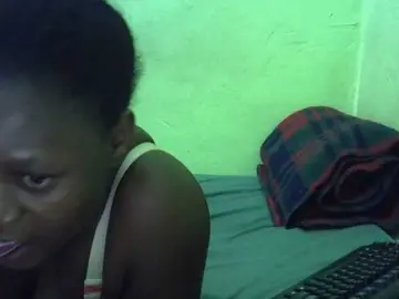 Bongacams Watch Live Sex Cams of cute-liz
