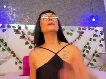 Bongacams Adult Video Chat of AllisonBaker