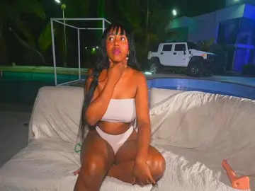 Bongacams Best live sex cam show of GGMansion