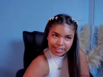 Bongacams Private Sex Chat of zoe-roux21