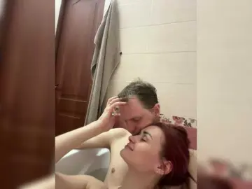 Bongacams Nude Webcam of monmarter9339