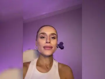 Bongacams Adult Webcam of Enchantix