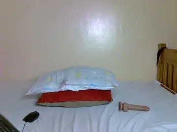 Bongacams Adult Webcams of PetitteBunny